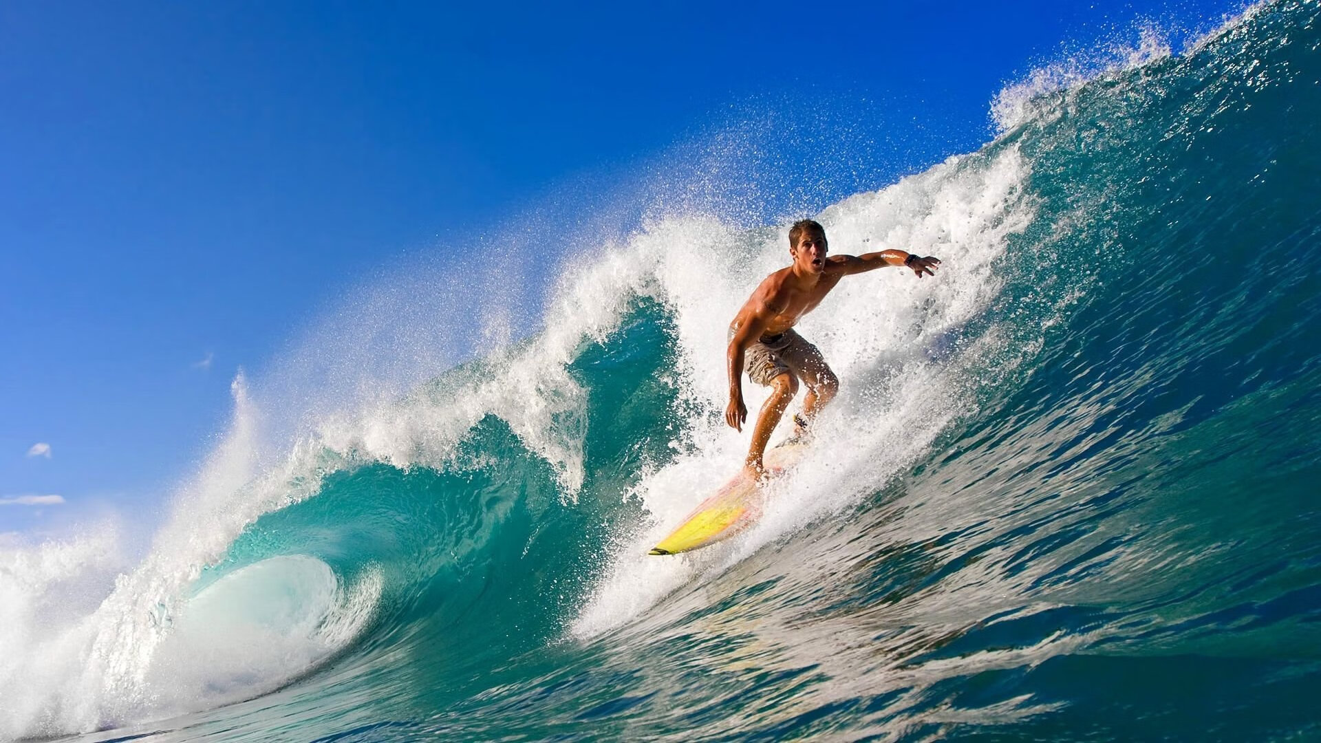巴黎圣日耳曼继续稳居积分榜首，豪取多场胜利